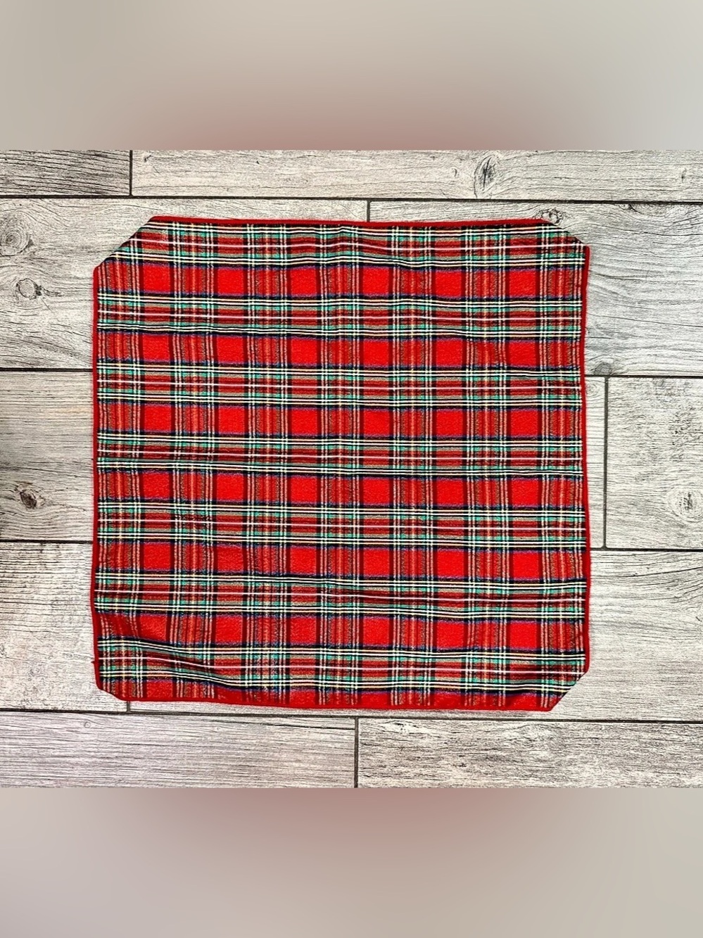 Set of 4 Cloth Napkins - Christmas Plaid